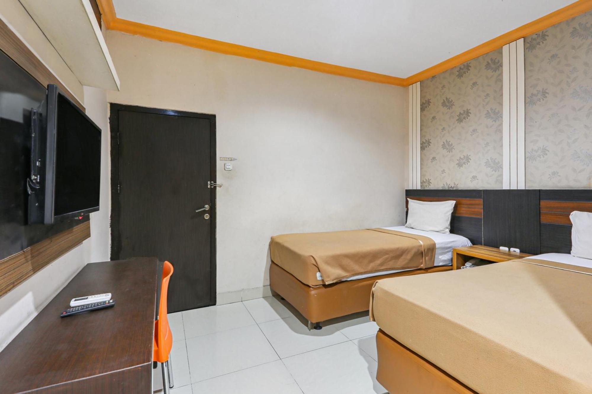 Collection O 93163 Hotel Grand Kartika Parepare Exteriér fotografie