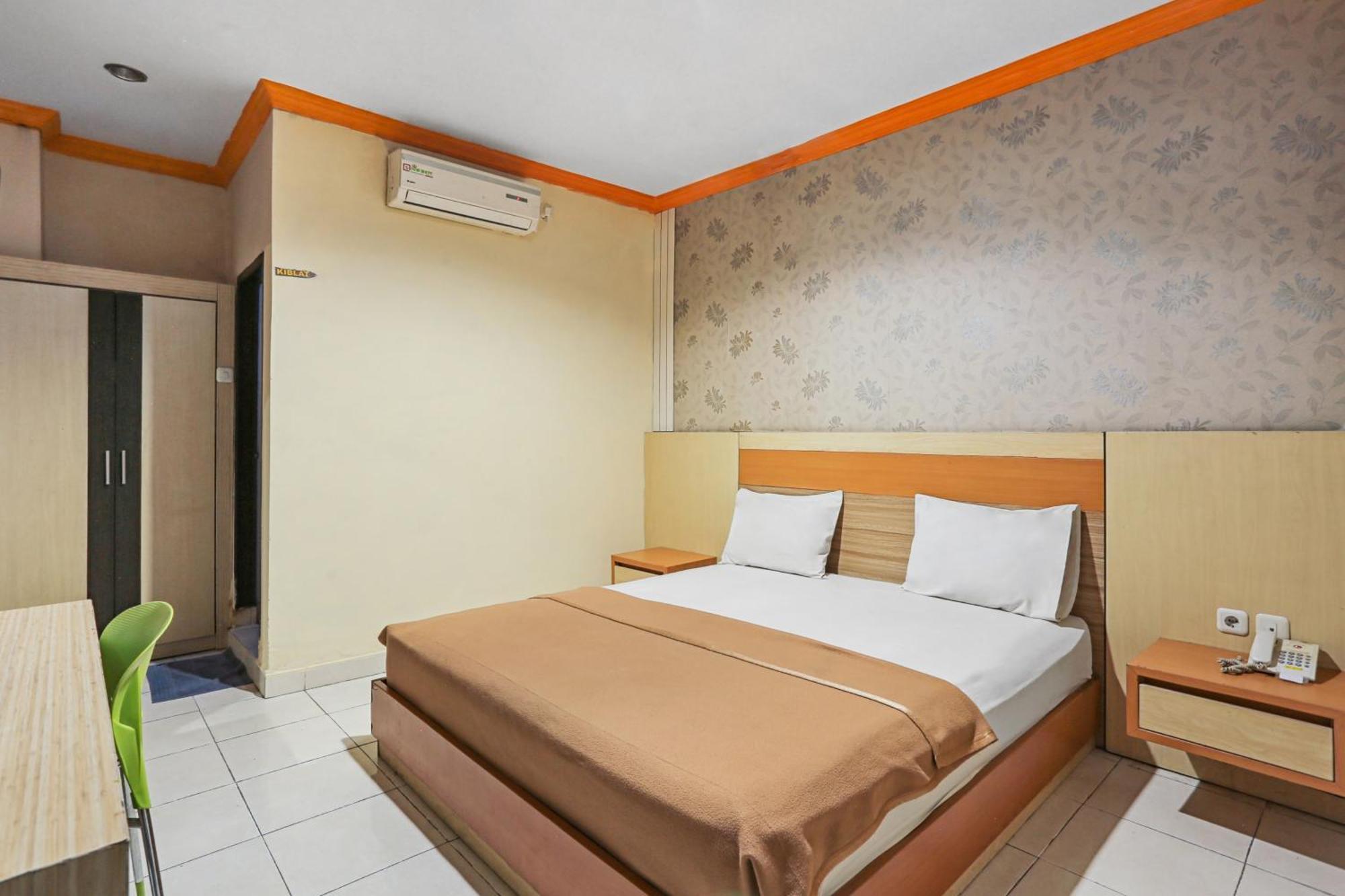 Collection O 93163 Hotel Grand Kartika Parepare Exteriér fotografie