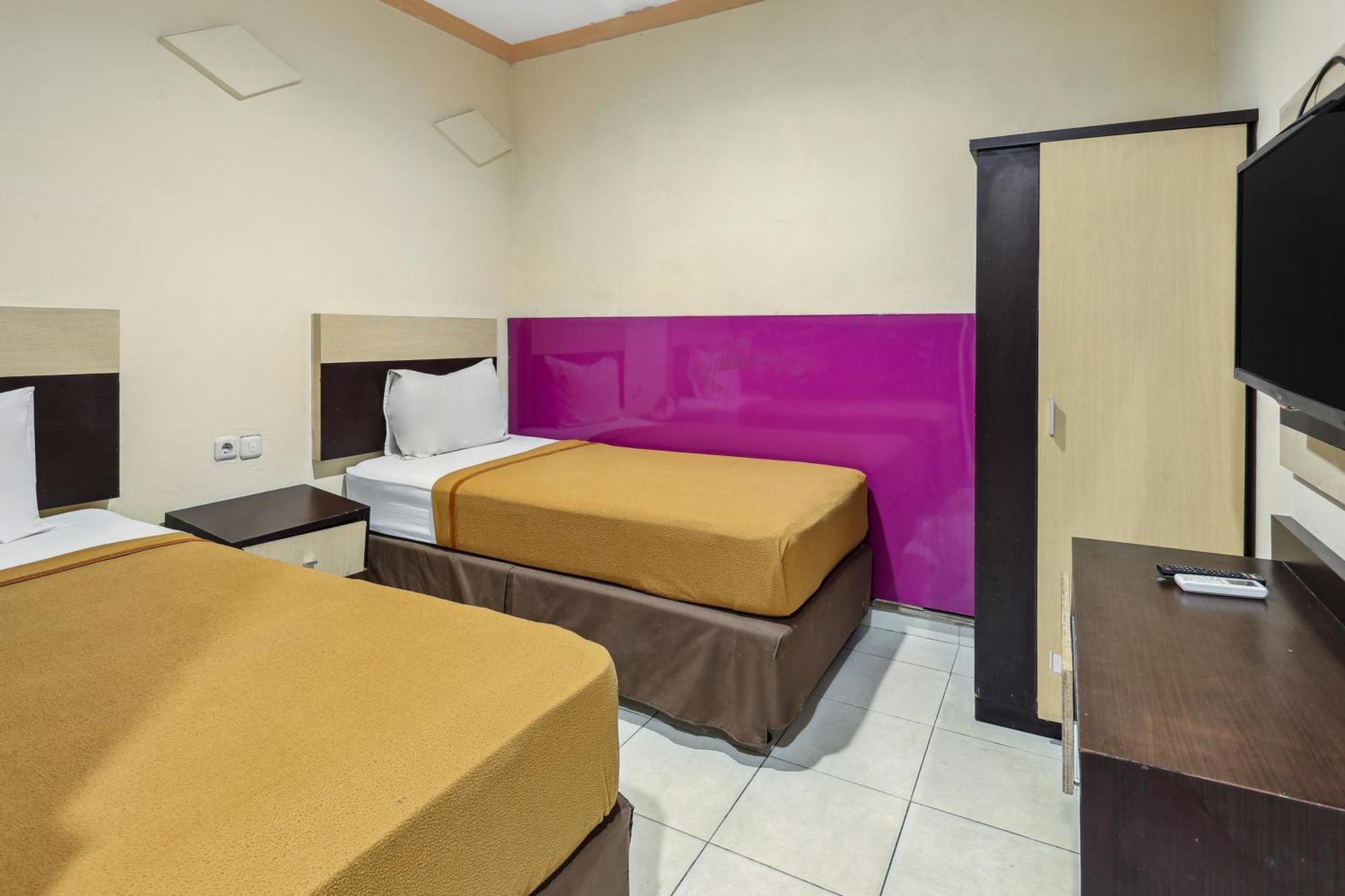 Collection O 93163 Hotel Grand Kartika Parepare Exteriér fotografie