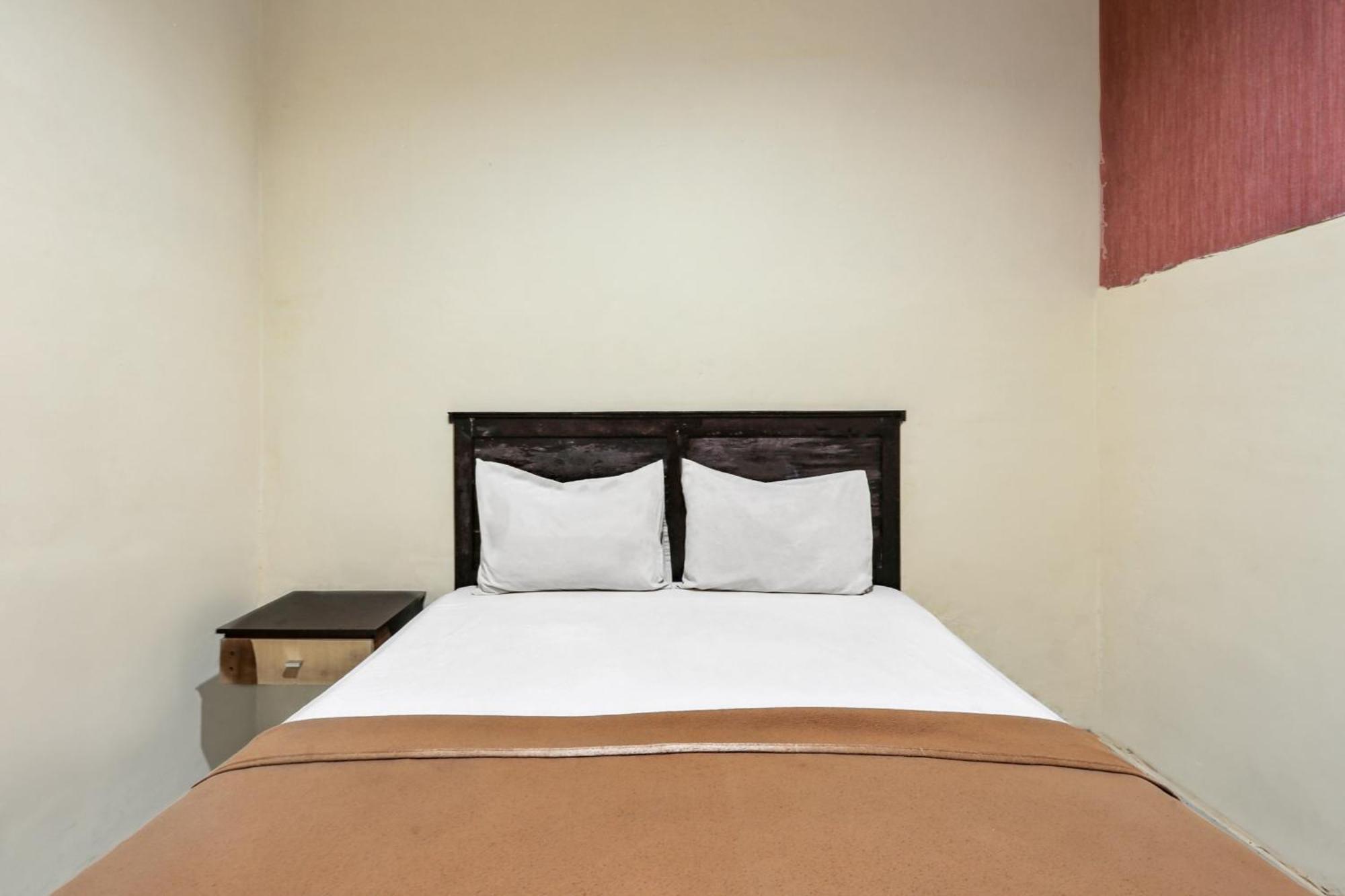 Collection O 93163 Hotel Grand Kartika Parepare Exteriér fotografie